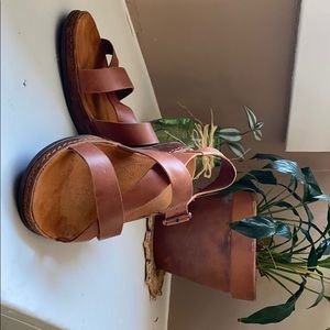 Chacos wayfarer sandals in rust